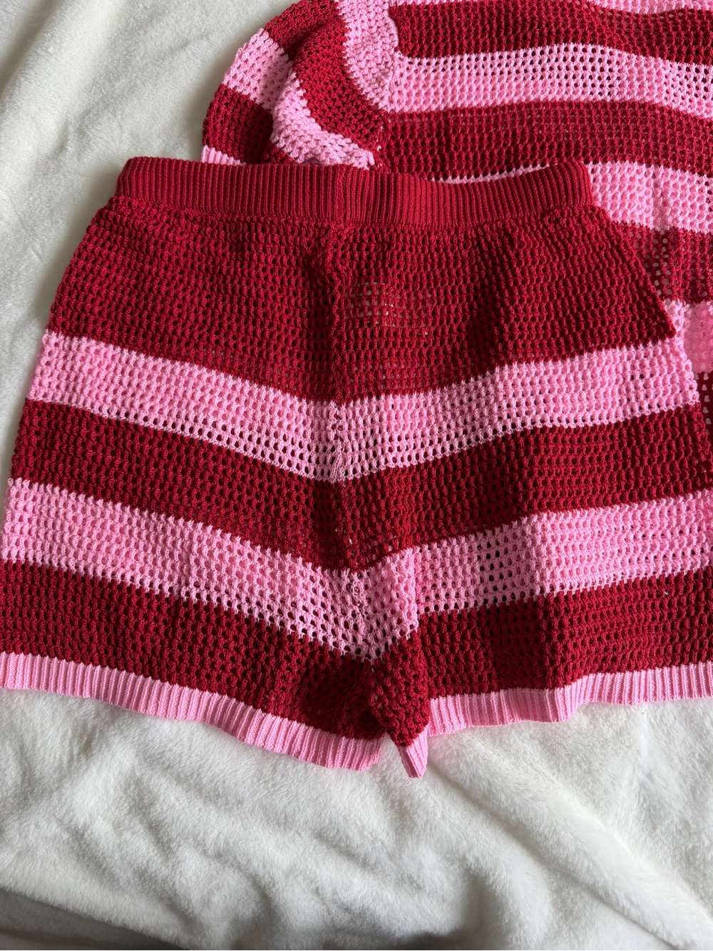 Tankaneo Knit Set Women’s Medium Red Pink - Picture 9 of 9
